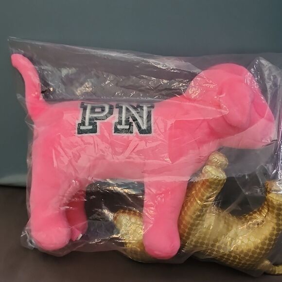 VICTORIA SECRET PINK Plush Stuffed Animals Gold Hope Dog and Pink Nation Dog - Picture 6 of 14